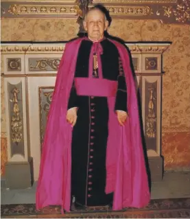  ??  ?? The Archpriest Paul Galea when he became Canon of the Cathedral