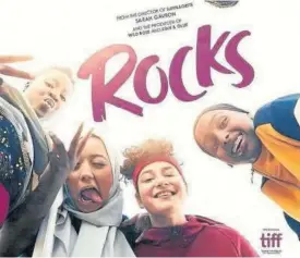  ??  ?? La juventud multicultu­ral se retrata en ‘Rocks’, de Sarah Gavron.