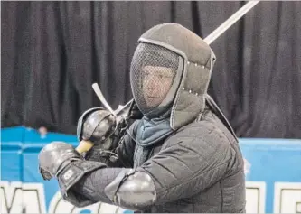  ?? BOB TYMCZYSZYN THE ST. CATHARINES STANDARD ?? Brennan Faucher is shown during a class at the Niagara School of Arms.