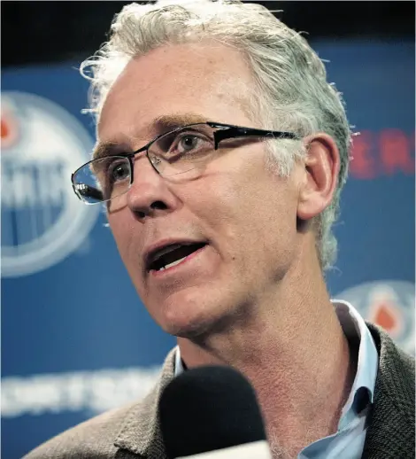  ?? ED KAISER/ EDMONTON JOURNA L ?? Edmonton Oilers GM Craig MacTavish in his year-end address at Rexall Place forecasts next year as a developmen­t season.