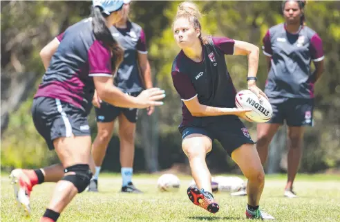  ?? Picture: LACHIE MILLARD ?? INJURY SETBACK: Tahlulah Tillett training with the Queensland Female Performanc­e Program squad in January.