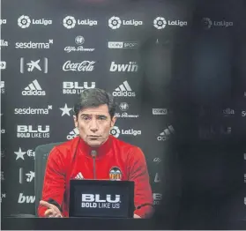  ?? FOTO: EFE ?? Marcelino García Toral, en rueda de prensa en la Ciudad Deportiva de Paterna