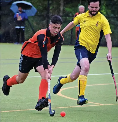  ?? Rachel Jackson ?? ● Man of the match Stephen Hirst in action for Rochdale