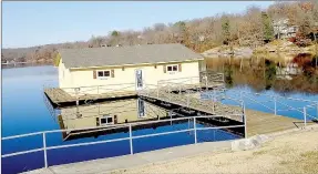  ?? Lynn Atkins/The Weekly Vista ?? In the middle of the afternoon, there are no anglers to be found on the heated fishing dock. Neighbors report that at certain times of the day, it’s a popular place to fish.