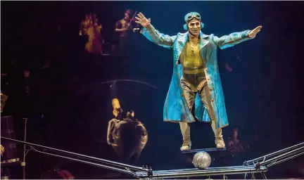  ?? Photo : Gracieuset­é Cirque du Soleil ?? Le Cirque du Soleil présente son spectacle Kurios : Cabinet des curiosités jusqu’au 9 juillet à Winnipeg.