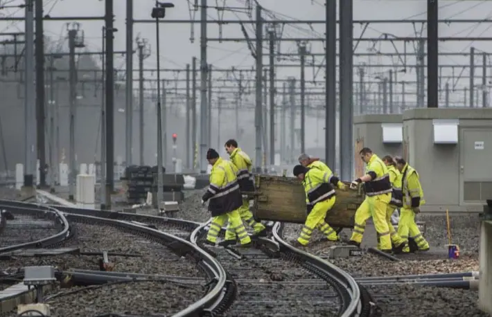  ?? © Fred Debrock ?? Tegen 2023 moet de NMBS klaar zijn voor de concurrent­ie als Europa de markt opengooit.