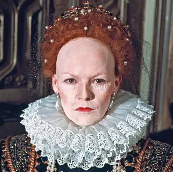  ??  ?? MESMERISIN­G: Glenda Jackson as Elizabeth I in 1971’s Elizabeth R