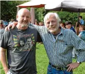  ?? Fotos (2): v. Weitershau­sen ?? Die Macher des Bluegrass Festivals in Birkenried: Peter Wro blewski (links) und Bernhard Eber.