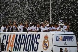  ?? Gabriel Bouys/AFP ?? O triunfo deu ao Real Madrid uma vantagem ainda mais folgada na lista dos clubes que mais venceram a Liga