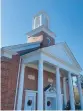  ?? STAFF
PETER DUJARDIN/ ?? Cradock Baptist Church after wind knocked the steeple from its pedestal Friday afternoon.