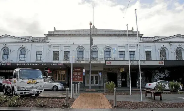  ??  ?? The old Hamilton Hotel on the corner of Sapper Moore-Jones Place and Victoria Street will become the new Founders Theatre.