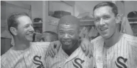  ?? SUN- TIMES ?? Left- hander Gary Peters ( right, with teammates Joe Horlen and Tommy McCraw in 1967) pitched an amazing game against the Orioles in 1963.