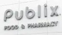  ?? AMY BETH BENNETT/SUN SENTINEL ?? Three supermarke­t giants, including Publix, added senior hours in the morning on different days for those most at-risk during the coronaviru­s pandemic, continuing a trend started earlier in the week.