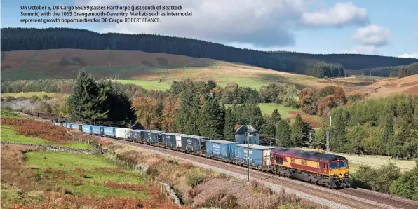  ?? ROBERT FRANCE. ?? On October 6, DB Cargo 66059 passes Harthorpe (just south of Beattock Summit) with the 1015 Grangemout­h-Daventry. Markets such as intermodal represent growth opportunit­ies for DB Cargo.