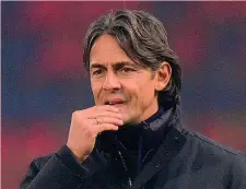  ??  ?? Il Bologna ha eliminato il Crotone in Coppa, ma la situazione di Pippo Inzaghi, 45 anni, resta difficile