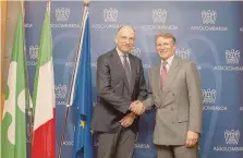  ?? ?? Summit. L’incontro fra Enrico Letta ( a sinistra) e Alessandro Spada ( Assolombar­da)