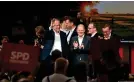  ?? ?? Le chancelier allemand Olaf Scholz et d'autres responsabl­es du SPD dont Boris Pistorius.
Image : Sina Schuldt/dpa/picture alliance