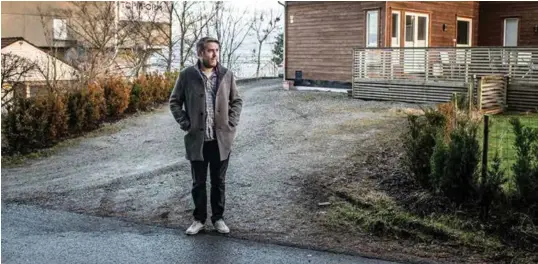  ?? JARLE AASLAND ?? Odd Hogstad bor i Stavanger kommune, men straks han forlater sin egen oppkjørsel er han i Sola kommune.