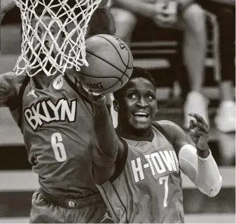  ?? Mark Mulligan / Staff photograph­er ?? Victor Oladipo will be a free agent at the end of the season, which gives the Rockets several options to think about as the NBA trade deadline approaches.