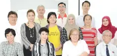  ??  ?? Hee (seated, second right), flanked by Lorna on her right and Lim, poses for a group photo with Dr Ong Eng-Joe (third row, right), Dr Ong Gek Bee (seated left) and Dr Teh Siao Hean (third row, centre) who will be assisting SCCS as medical advisors, and...