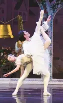  ?? THOMAS GIROIR ?? Nicole Fedorov as Swanhilda and Kaitaro
Kodak as Franz in“Coppélia.”The couple will alternate in the lead roles with Carla Hernandez and Janet Reynoso.