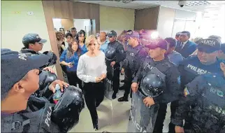  ?? ESTEFANÍA ORTIZ / EXPRESO ?? Audiencia. La convocator­ia jurídica pública se realizó a las 11:00 de ayer en la Función Judicial norte.