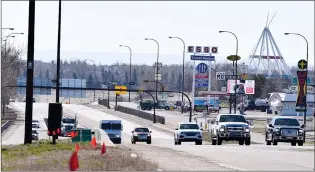  ?? NEWS PHOTO COLLIN GALLANT ?? Road work to reconfigur­e the interchang­e of the Trans-Canada Highway and Highway 3 in southwest Medicine Hat begins Monday and is scheduled to run through late May.