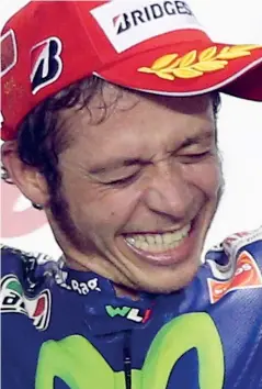  ??  ?? Nove titoli Valentino Rossi, 36 anni, 109 Gran premi vinti nel Motomondia­le (Ap)