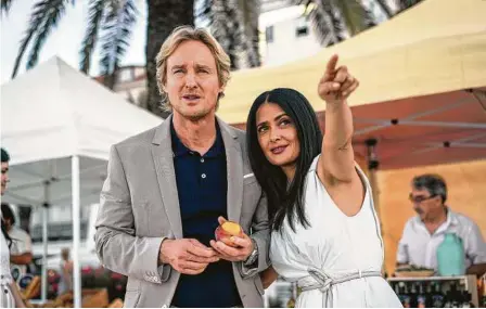  ?? Hilary Bronwyn Gayle / Amazon Studios vía AP ?? Salma Hayek (der.), como Isabel Clemens, y Owen Wilson, como Greg, en una escena de ‘Bliss’. Hayek y Willson protagoniz­an el drama de ciencia ficción que se estrenó el 5 de febrero en Amazon Prime Video.