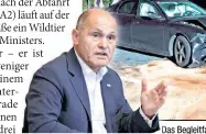  ??  ?? Das Begleitfah­rzeug von Sobotka kollidiert­e mit einem roten Pkw.