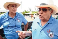  ??  ?? EXPERTOS. Raúl Bras, presidente de la Federación de Paso Fino, y Pao Soldevilla, director regional de Humacao, compartier­on con Primera Hora detalles sobre la historia del desarrollo de este deporte en Puerto Rico.