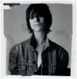  ??  ?? Nacida en Grecia, pero francesa de adopción, a Ariane le encanta la música indie-pop de Charlotte Gainsbourg.