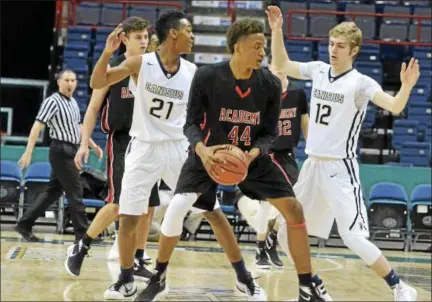  ?? FILE PHOTO ?? Albany Academy graduate Hameir Wright plays in a game against Canisus on March 18, 2016. Wright, a 4-star recurit, commited to Washington to play college basketball.