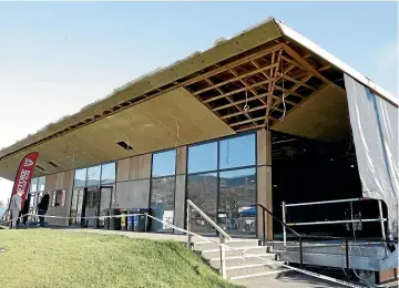  ?? MARTIN DE RUYTER/ STUFF ?? An independen­t review of the troubled Greenmeado­ws community centre’s constructi­on will be able to make recommenda­tions for any remedial work.