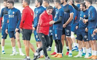  ??  ?? REGRESA. Marcelino volverá a Vila-real, como entrenador del Valencia, en el derbi.