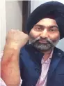  ??  ?? Screen grab of Malvinder Singh showing his bruised arm. He has accused Shivinder of physically assaulting him