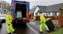  ?? ?? Anger: Binmen will down tools later this month