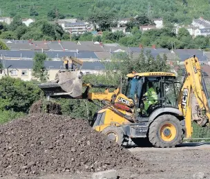  ??  ?? The first major developmen­t works of the Mountain Ash Cross Valley link have begun