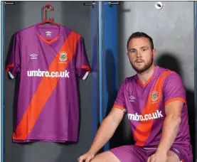  ??  ?? The new Linfield kit has caused controvers­y in Northern Ireland