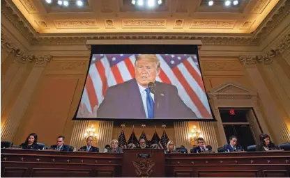  ?? Foto Reuters ?? Odbor za preiskavo vdora v kongres 6. januarja lani obtožuje Donalda Trumpa.