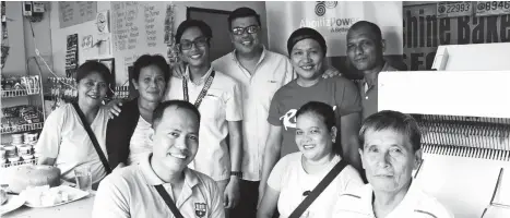  ?? CONTRIBUTE­D PHOTO ?? SUNNY SMILES. AboitizPow­er subsidiary Therma South, Inc. turns over a 15-blade bread slicer to Sunshine Farmers and Community Multipurpo­se Cooperativ­e (Sufamco) last December 13, 2017. In photo are (front row, from left) Nestor Gilves Jr., Sufamco vice...