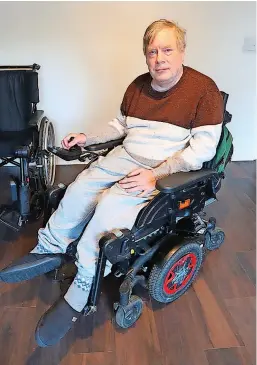  ?? ?? Traumatic Wheelchair user David Tares from Sauchie who was left stranded outside Stirling Railway Station