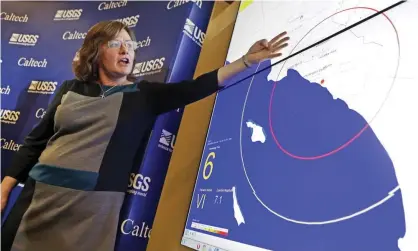  ?? Photograph: Reed Saxon/ AP ?? Dr Lucy Jones, a seismologi­st, describes how an early warning system would work at a news conference in 2013.