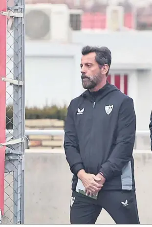  ?? ?? Quique, Víctor Orta y José María del Nido Carrasco, en la ciudad deportiva.