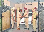  ?? HT PHOTO ?? Police at the house of an elderly couple who was found hacked to death in BRS Nagar area of Ludhiana on Wednesday.