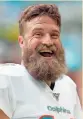  ?? ASSOCIATED PRESS ?? Quarterbac­k Ryan Fitzpatric­k and his beard will now be playing in the NFC East.
Aaron Jones:
Low budget: