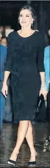  ?? GTRES ?? Cuatro estilos. La reina Letizia recatada con collar de perlas; con escote; con vestido joya y sobria con joyas