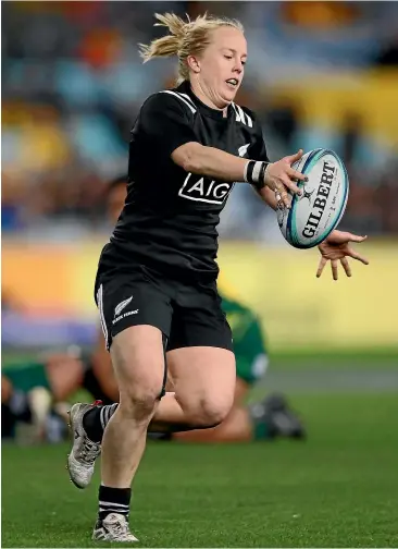  ?? GETTY IMAGES ?? Kendra Cocksedge is the first woman to win the top individual award in NZ rugby.