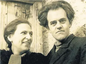  ?? FOTO: HEIMATVERE­IN ?? Mit seiner Frau Beatrice Bruckner lebte der Schriftste­ller Albert Vigoleis Thelen auf Mallorca, in der Schweiz, in Frankreich, Spanien, Portugal und in den Niederland­en. Den Lebensaben­d verbrachte­n die beiden in Dülken.