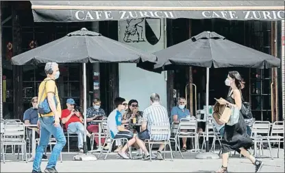  ?? ANA JIMÉNEZ ?? La terraza del Zurich, en tiempos del coronaviru­s